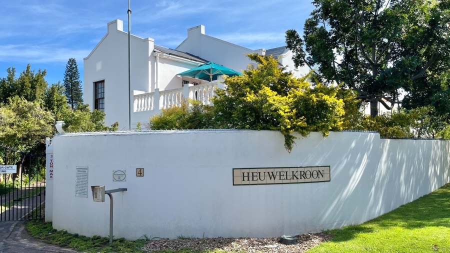 3 Bedroom Property for Sale in Bene Western Cape